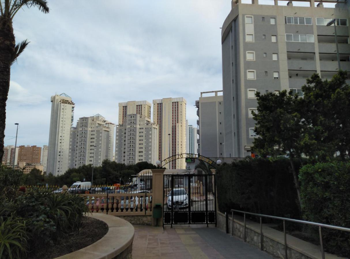 カーラ・デ・フィネストラットResidencial Los Olivosアパートメント エクステリア 写真